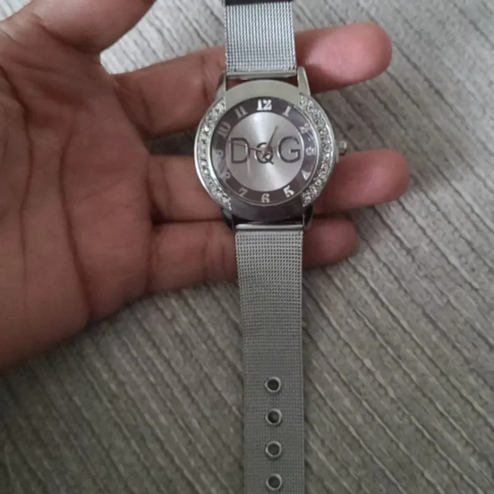 luxury watches for Women  Women Crystal Silver stainless steel gifts no box incl - Picture 3 of 5